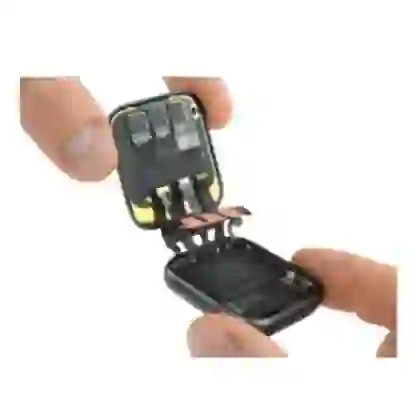 Thay pin Apple Watch Series 10 3